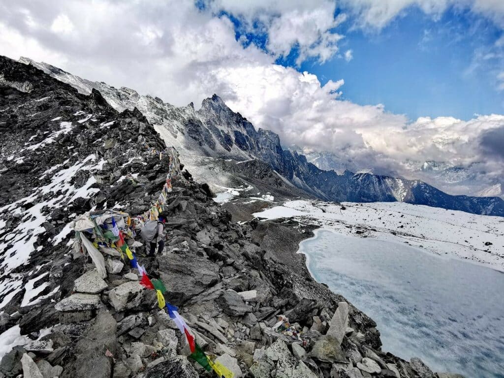 Trek des 3 cols ou des trois passes, Komgma La Pass à une altitude de 5 550 mètres.