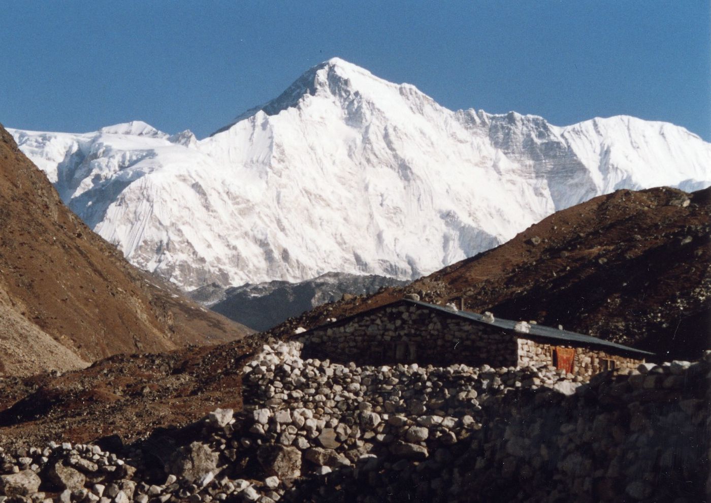 Cho Oyu, montagne au Népal, ascension et alpinisme, aventure avec l'Everest Népal, vue du Cho Oyu depuis Gokyo