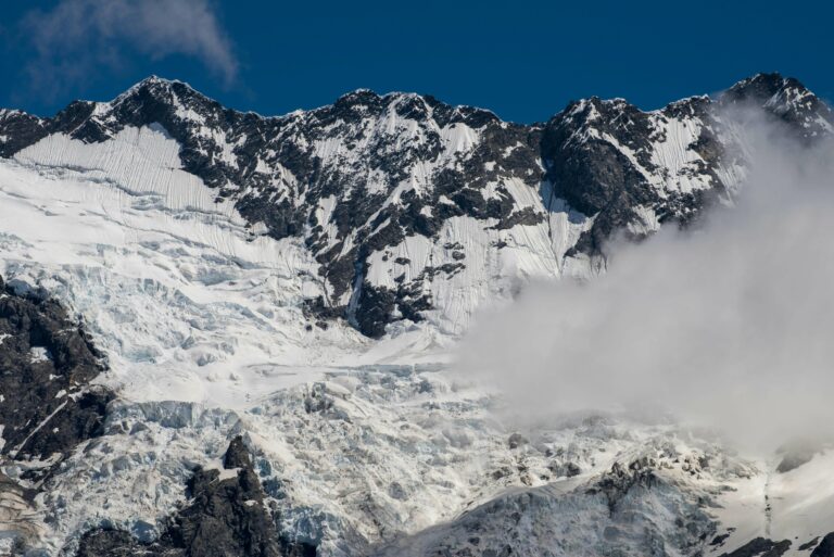 Avalanche Annapurna, saison 2026 difficile, l'Everest Népal créateur d'expéditions au Népal,