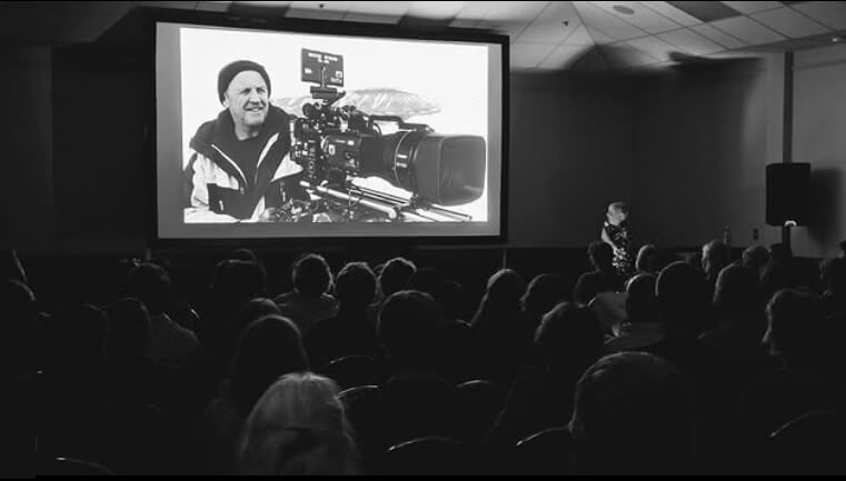 Doug Allan, célèbre cameraman décède lors d'un trek au Népal