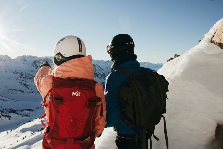 Montagne au népal, les guides empoisonnent les trekkeurs, escroquerie et arnaque sur le toit du monde