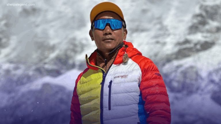 Kami Rita Sherpa, L'Everest Népal, 32e ascension de L'Everest