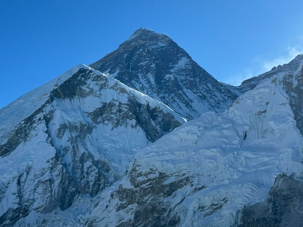 Khumbu Icefall, montabne Everest, Mont Everest, Ascension, Chute de sérac,