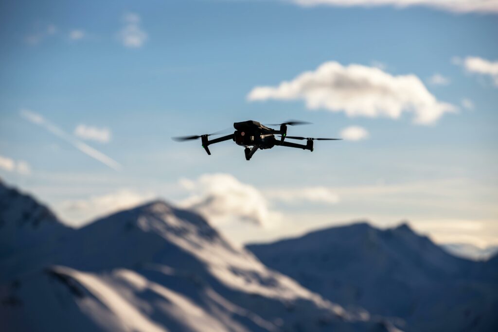 Drones Everest, Drones sauvetage, drones pour secours, Everest et montagne au Népal