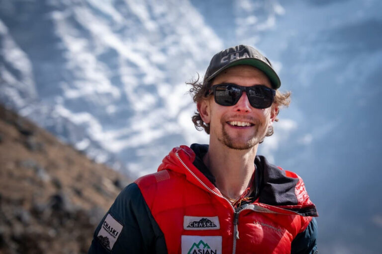 Tyler Andrews sommet Everest en 10 heures, record Everest, record battu