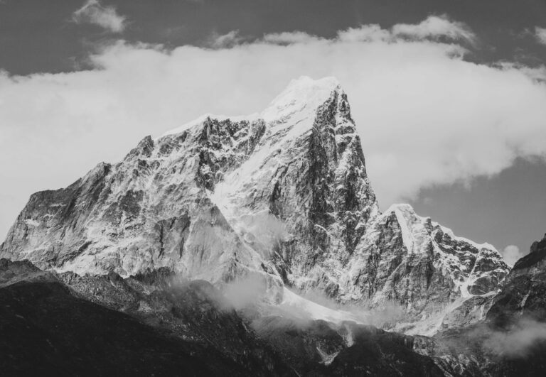 Montagne Himalaya, Himalaya Népal, montagnes dangereuses au Népal