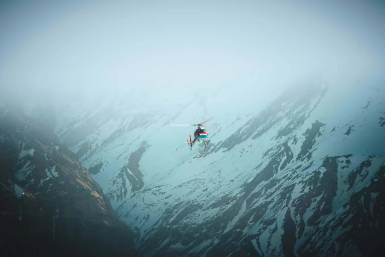 Sauvetage Broad Peak Huit Alpinistes toujours sur la montagne