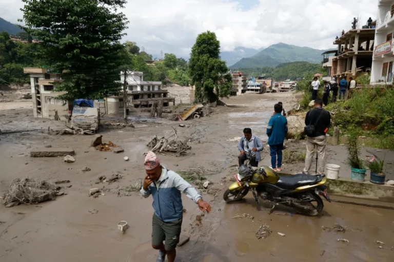 Seconde coulée de boue au Népal, le lac ne s'est pas entièrement vidé