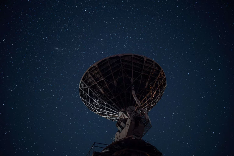 Starlink Népal, aide aux victimes des crues de 2026,