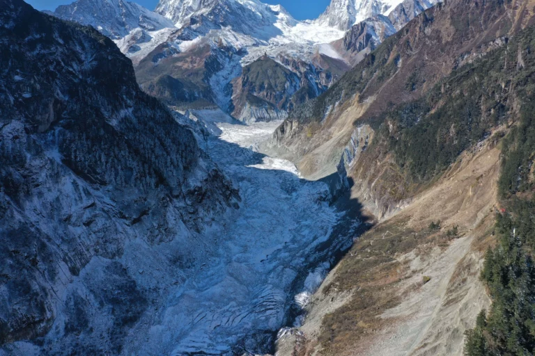 Fonte des glaces, les autorités chinoises alertes, glaciers Himalaya